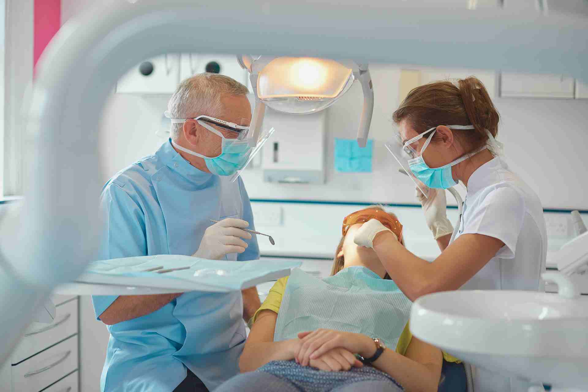 Dentist in Dinuba, CA
